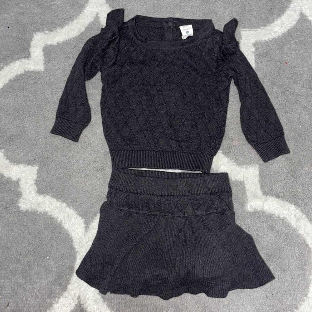 Kate quinn ruffle sweater and ruffle skirt bloomer 6-12 month!
